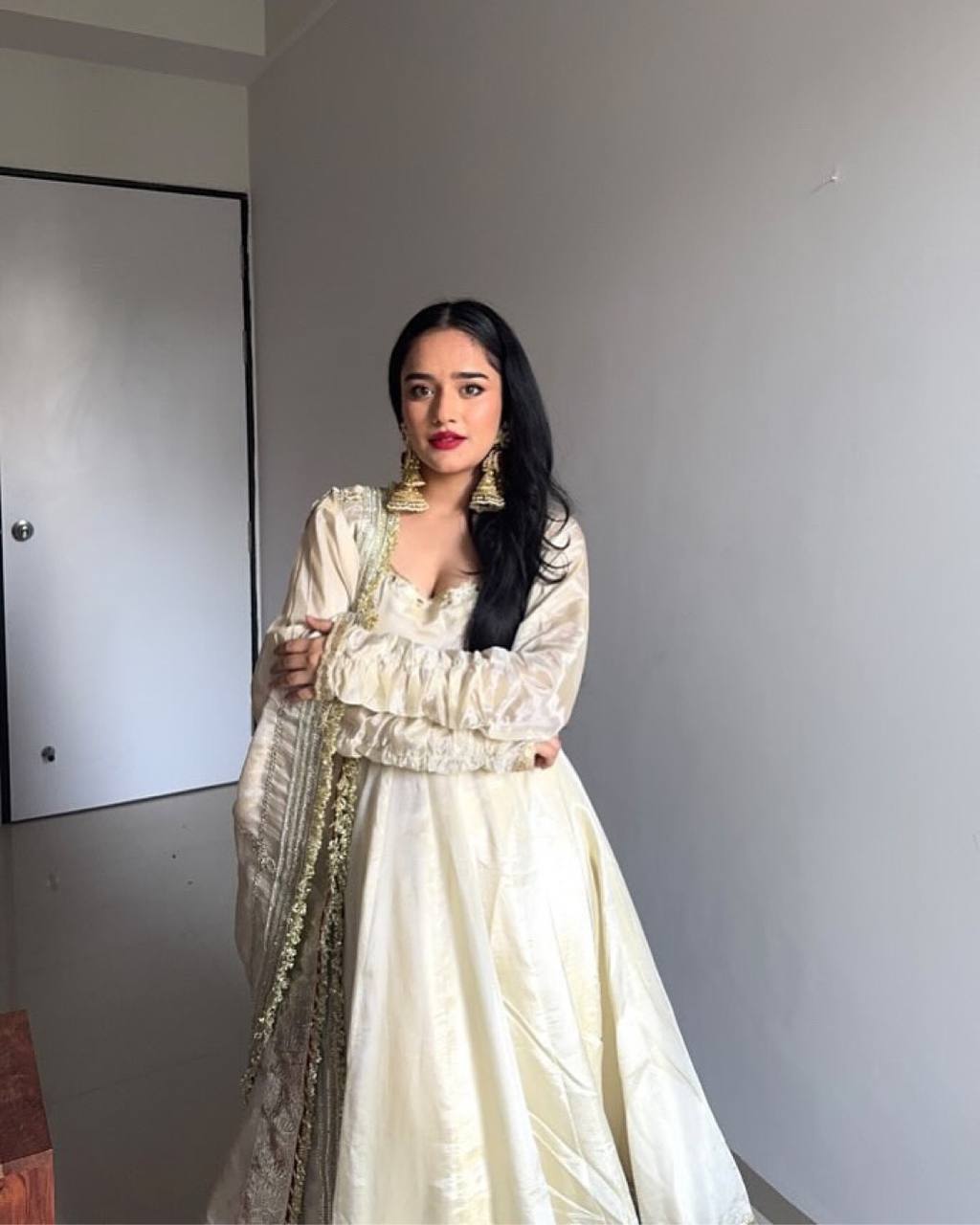 Function Wear Off White Color Soft Chinon Thread Embroidery With Sequins Work Beautiful Gown