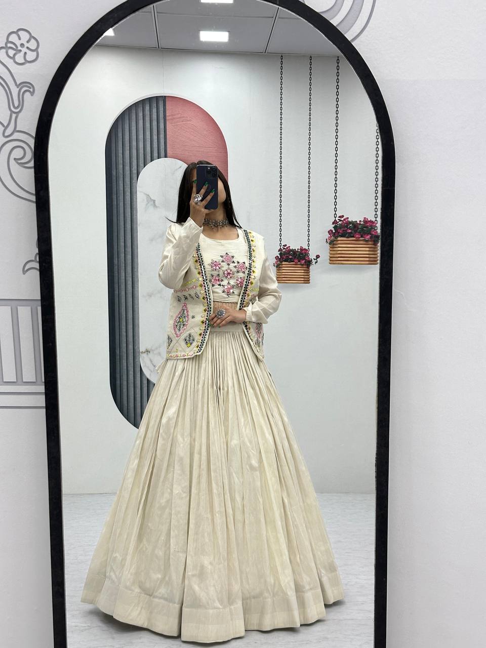 Sangeet Wear Off White Pure Tissue Shimmer Real Handwork With Read Diamond Work Traditional Lehenga Choli