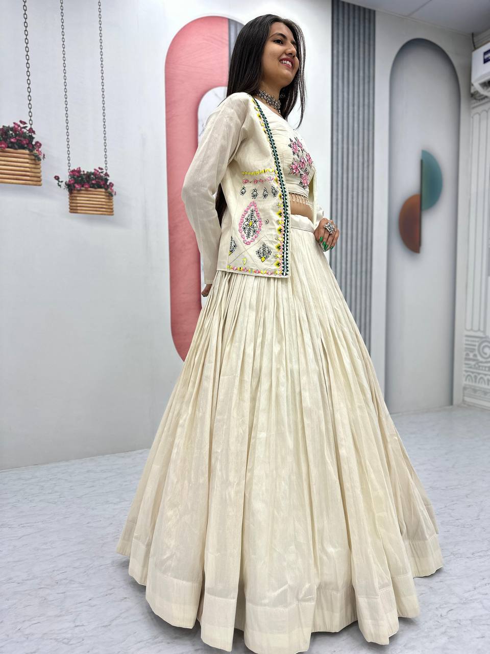 Sangeet Wear Off White Pure Tissue Shimmer Real Handwork With Read Diamond Work Traditional Lehenga Choli