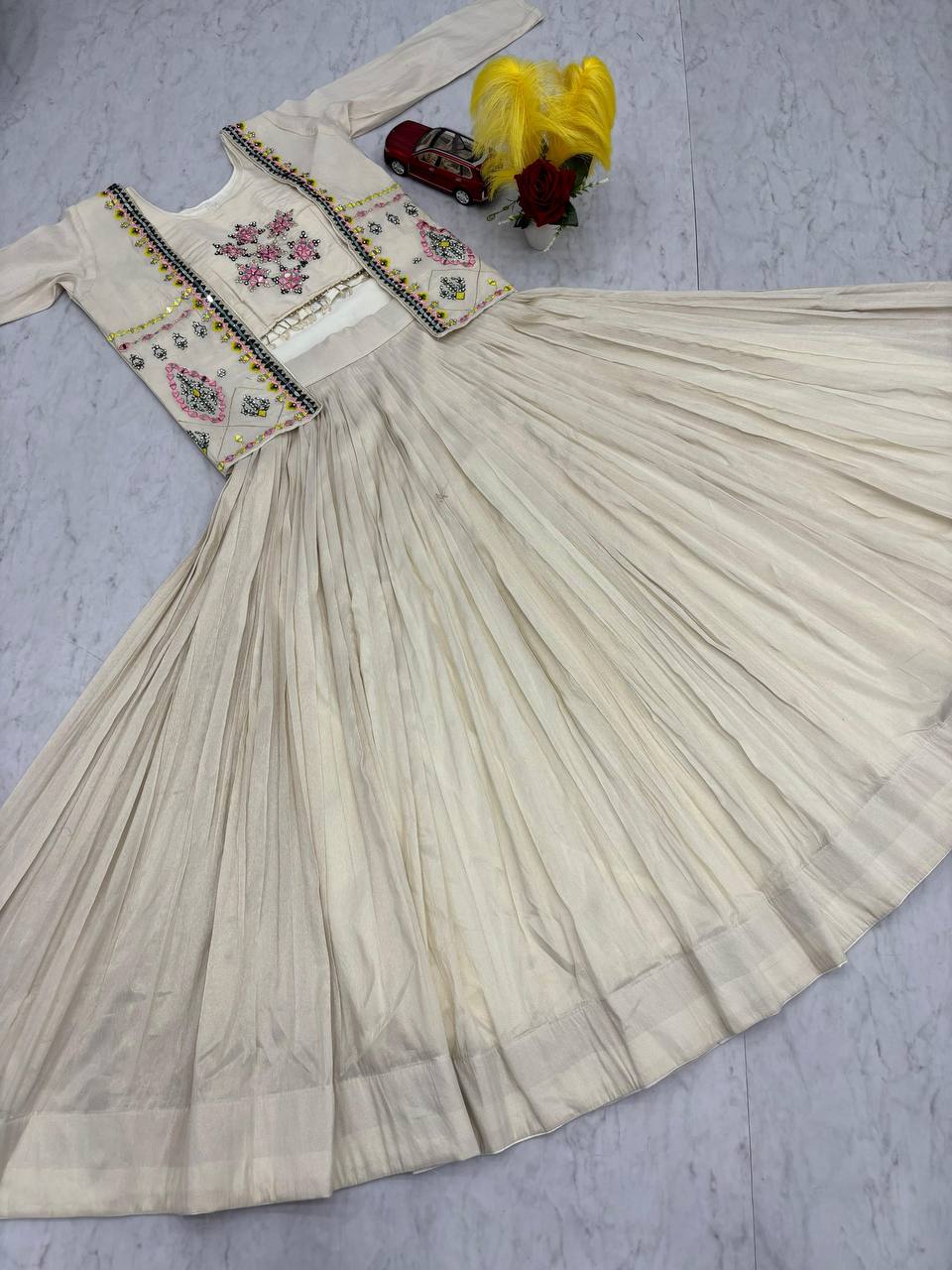Sangeet Wear Off White Pure Tissue Shimmer Real Handwork With Read Diamond Work Traditional Lehenga Choli