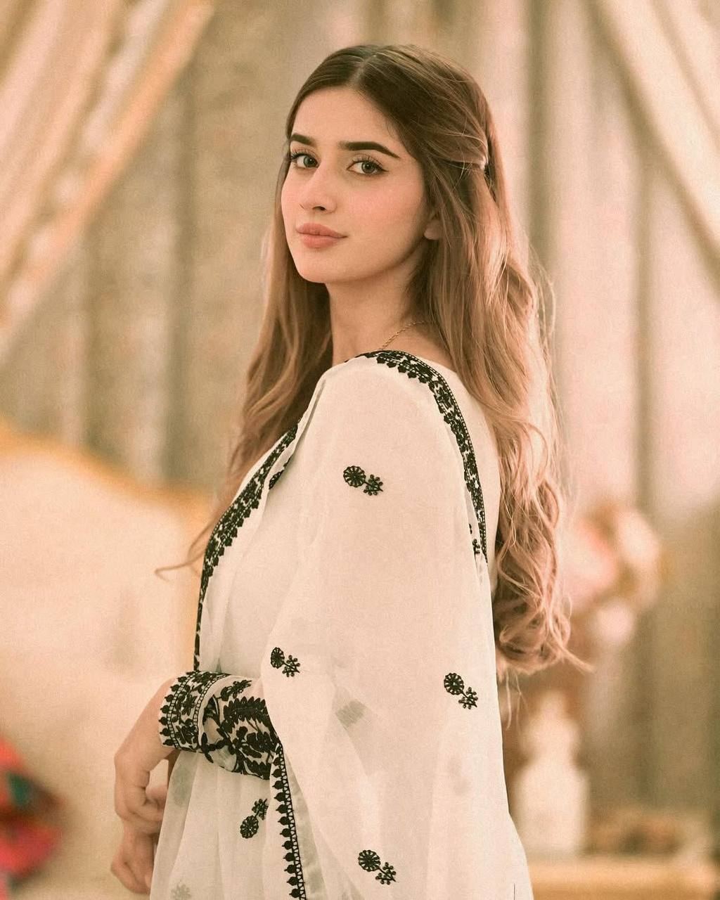Elegant White Color Georgette Embroidered Gown with Matching Dupatta – Ready to Wear
