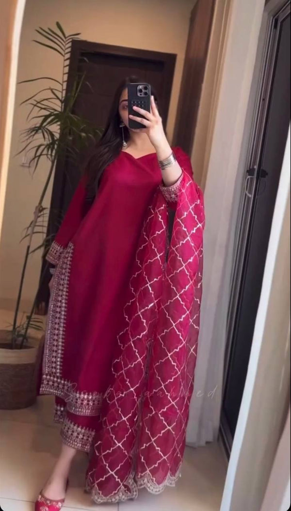 Delightful Pink Color Sequins Embroidered Pakistani Style Salwar Suit