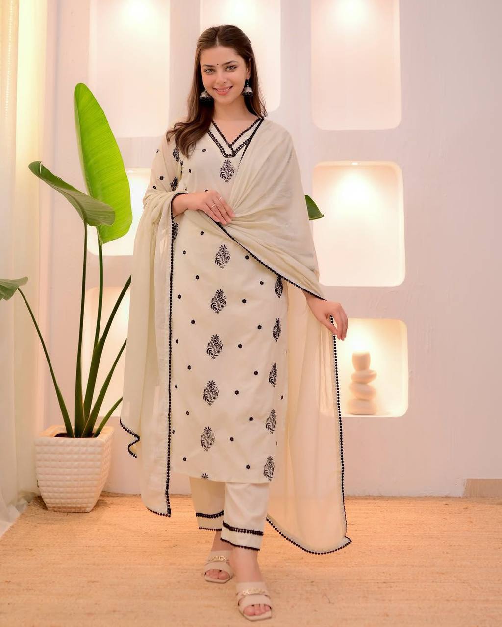 Festive Wear White Color Embroidered Silk Kurta Set With Dupatta