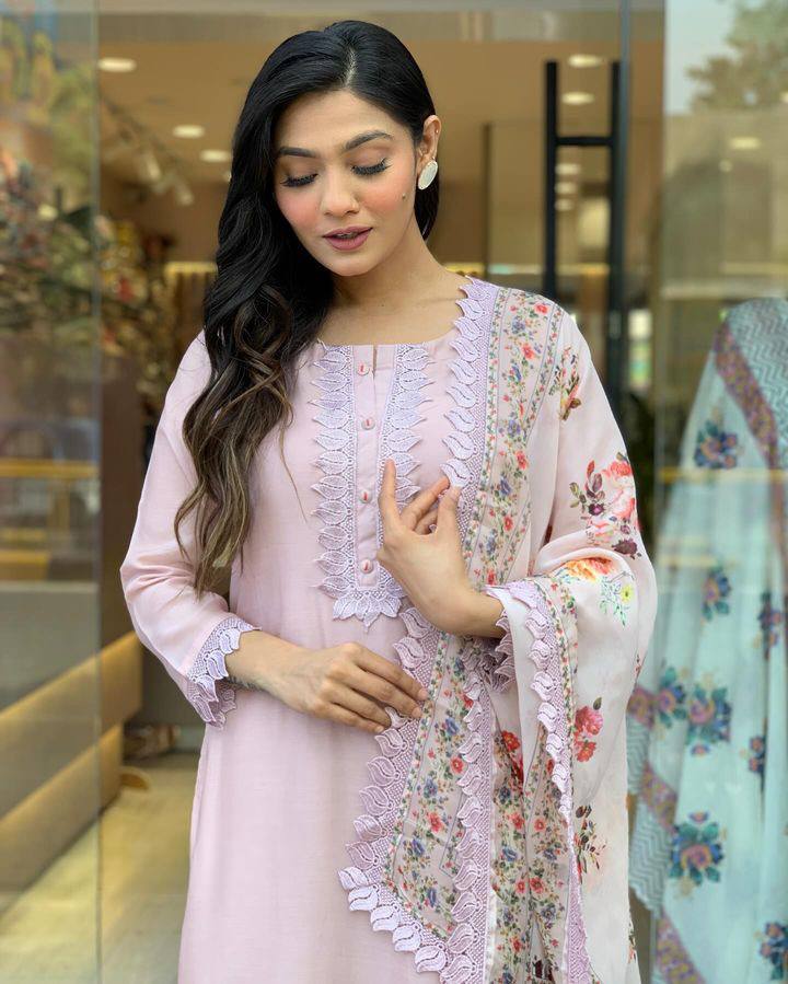 Casual Wear Peach Color Viscose Chanderi Silk Beautiful Kurta Set