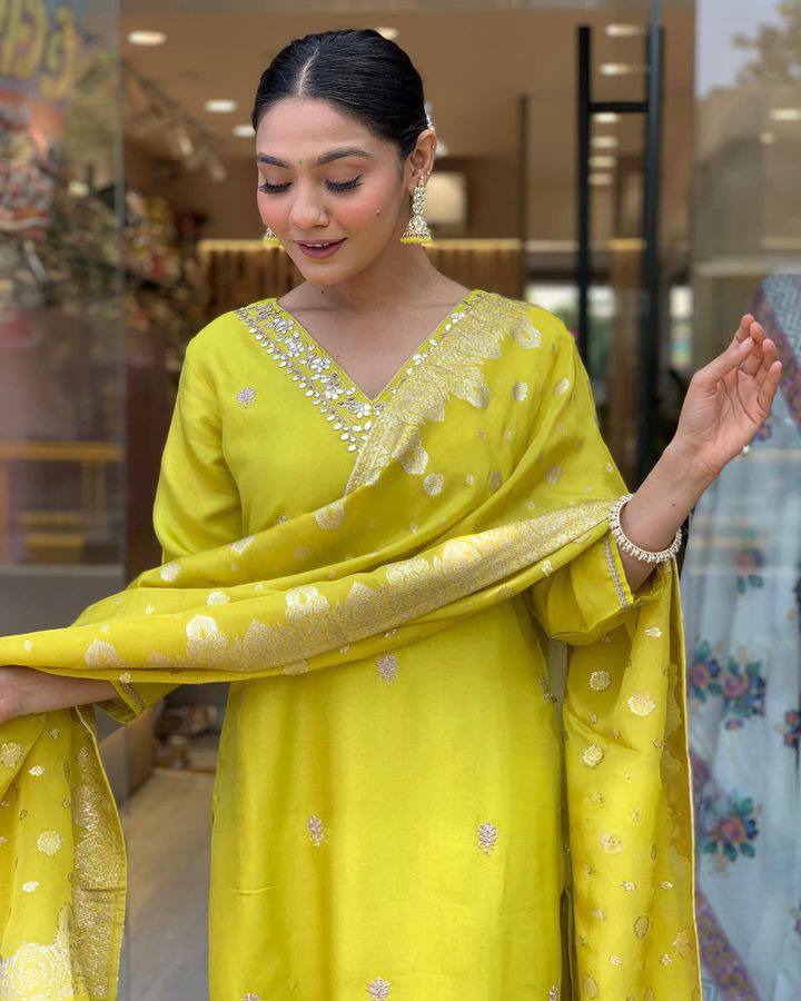 Fantastic Lemon Yellow Color Viscose Chanderi Beautiful Designer Kurta Set