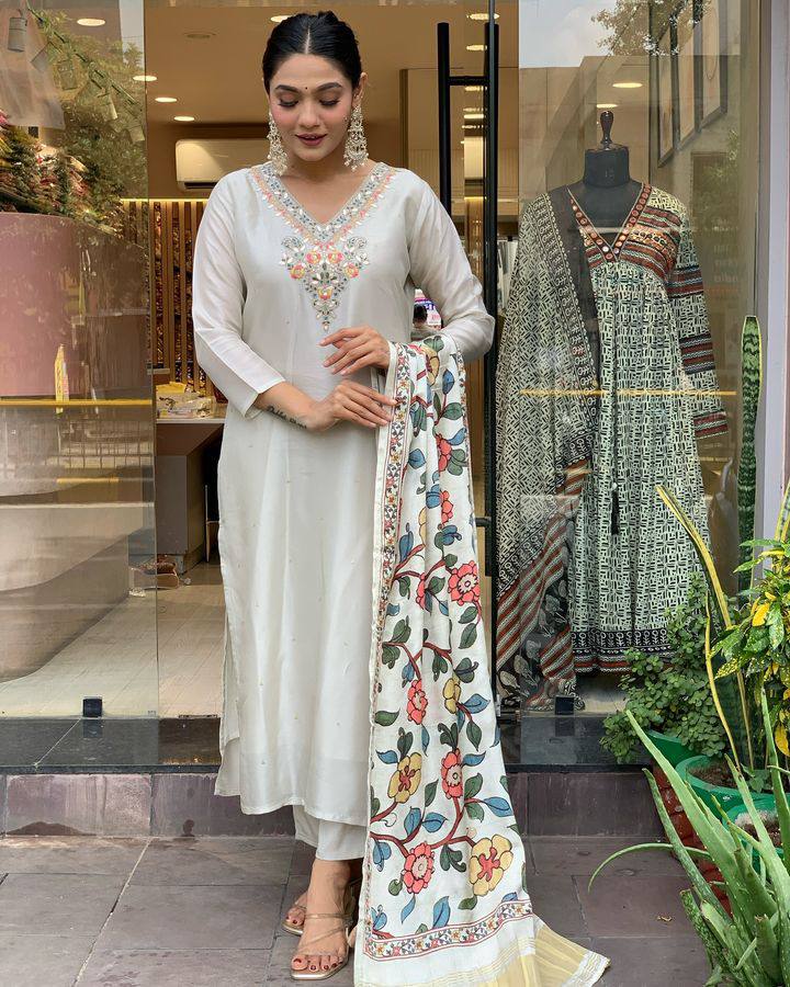 Elegant Off White Color Viscose Chanderi With Embroidery Work Designer Kurta Set