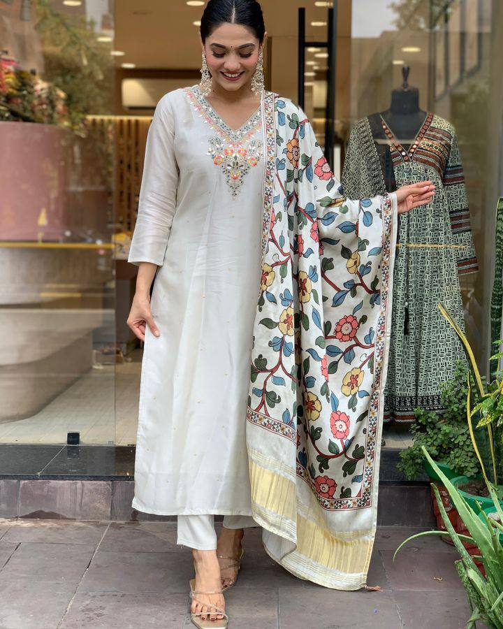 Elegant Off White Color Viscose Chanderi With Embroidery Work Designer Kurta Set