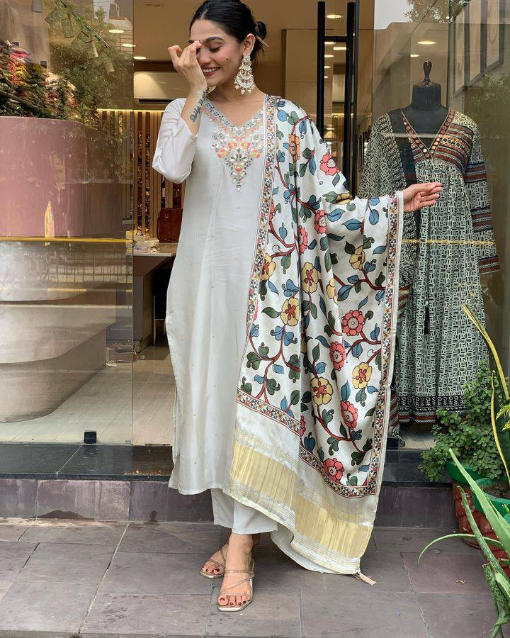 Elegant Off White Color Viscose Chanderi With Embroidery Work Designer Kurta Set