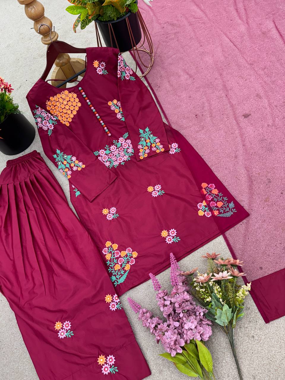 Beauitful Pink Color Pure Natural Crep Silk With Embroidery Sequence Work Palazzo Suit