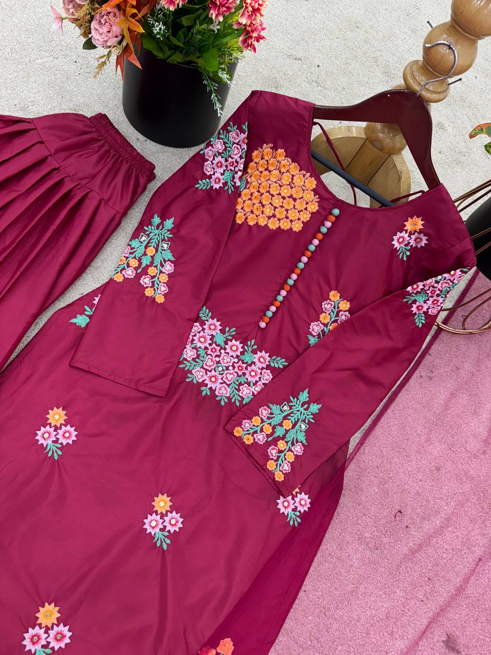 Beauitful Pink Color Pure Natural Crep Silk With Embroidery Sequence Work Palazzo Suit