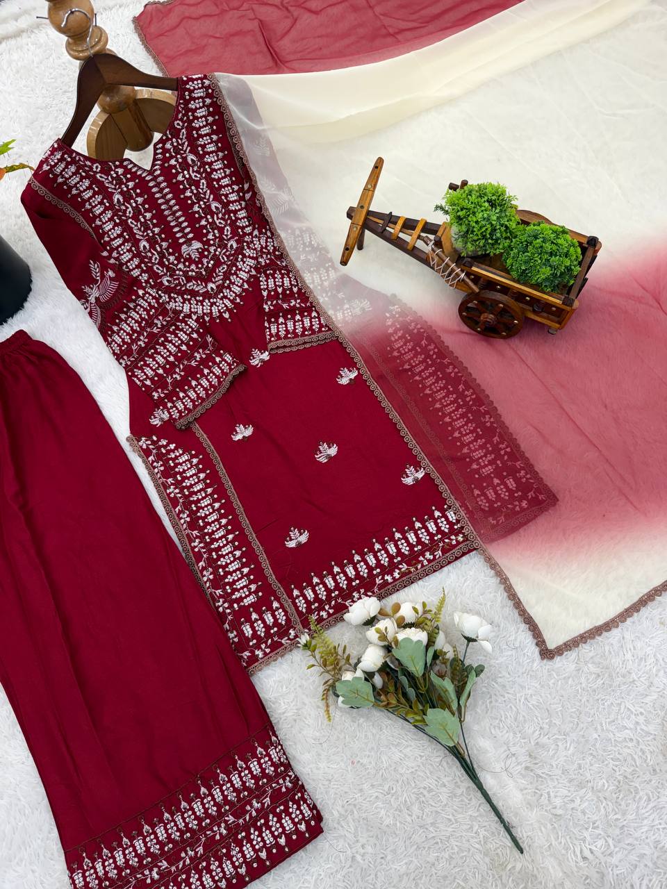 Admiring Maroon Color Rayon Cotton Embroidered Thread Work Salwar Suit ...