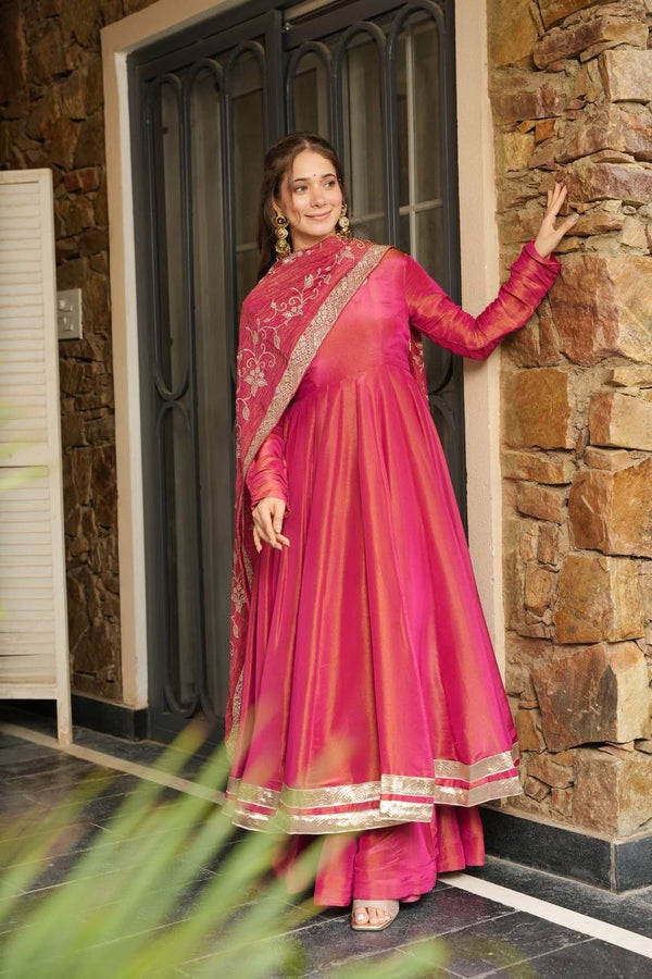Idaho Pink Color Designer Gown Set