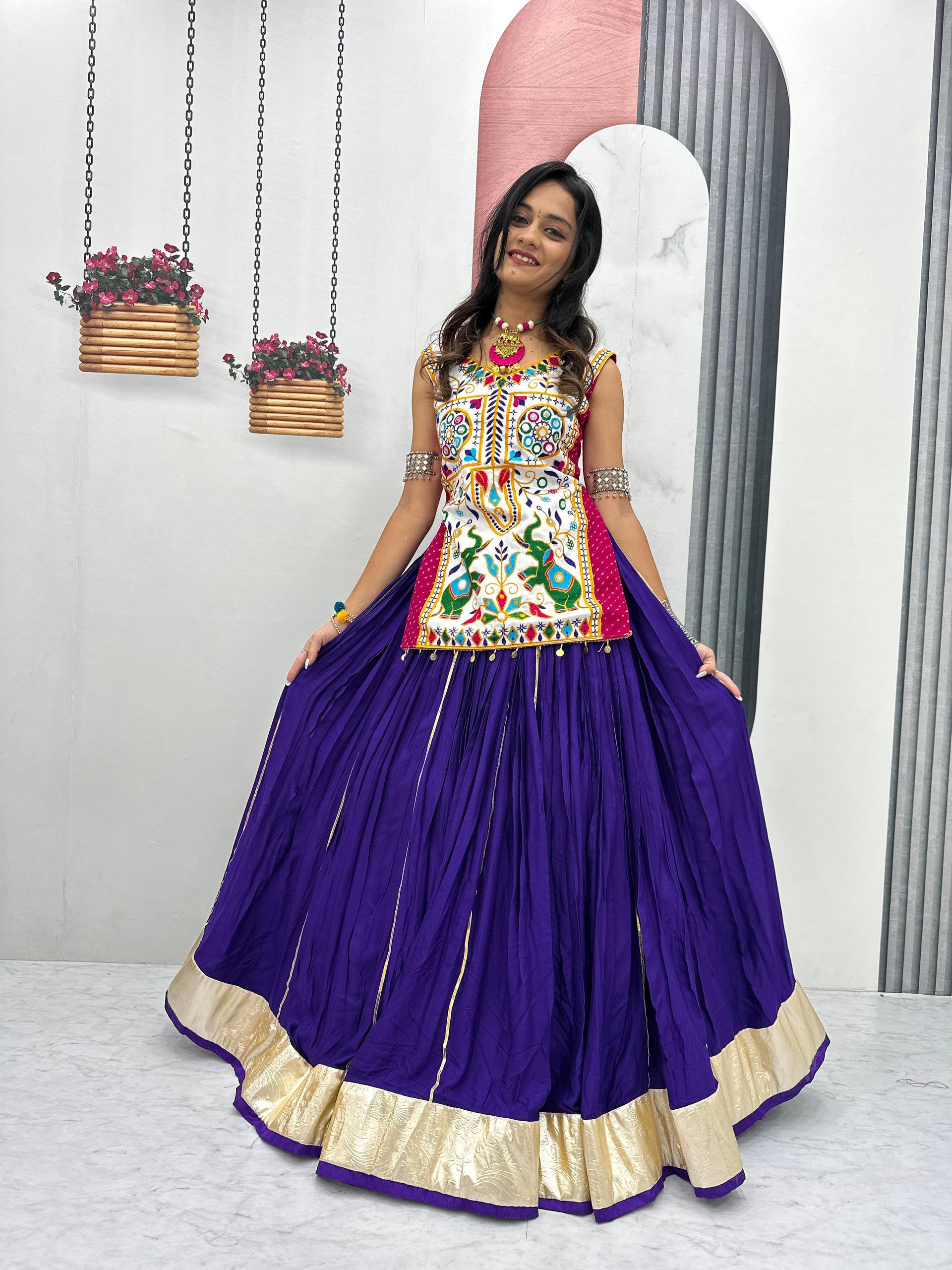 Navratri Special Gamathi With Real Mirror Work Lehenga Choli With 6 Meter Flair