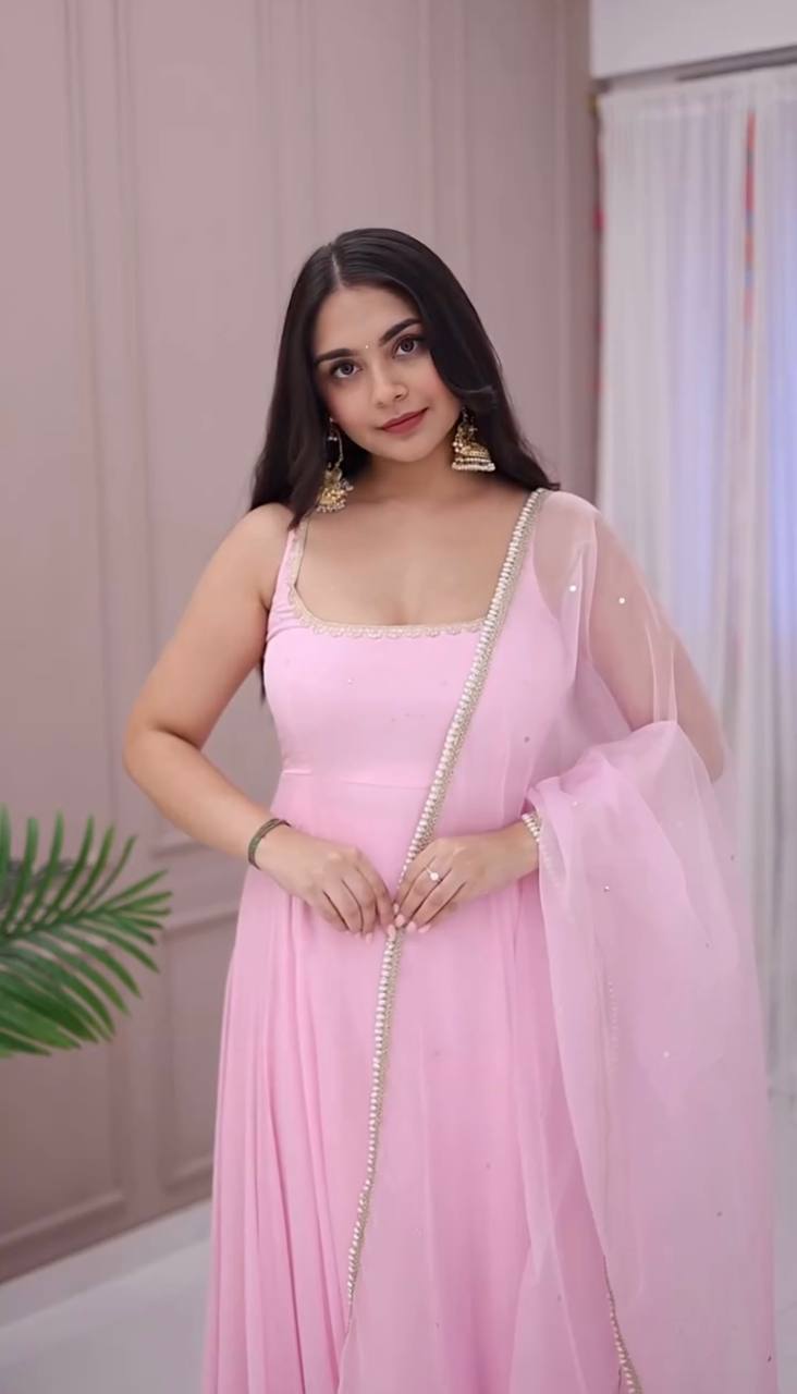 Designer Party Wear Light Pink Color Exclusive Gown