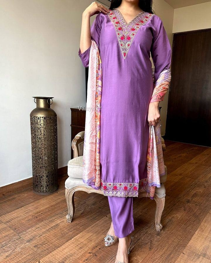 Luxuriant Lavendar Color Viscose Chanderi Slik Beautiful Kurta Set