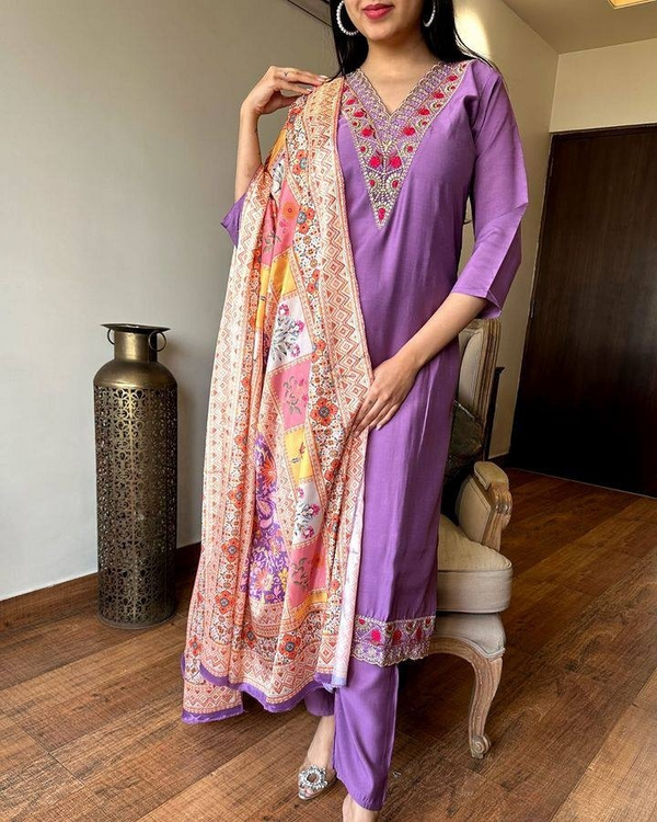 Luxuriant Lavendar Color Viscose Chanderi Slik Beautiful Kurta Set