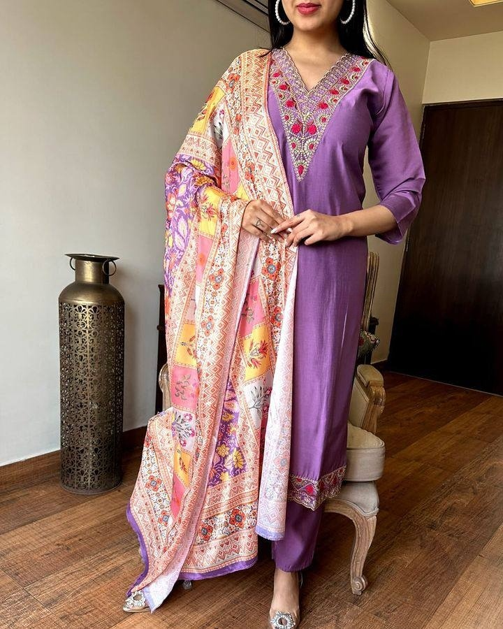Luxuriant Lavendar Color Viscose Chanderi Slik Beautiful Kurta Set