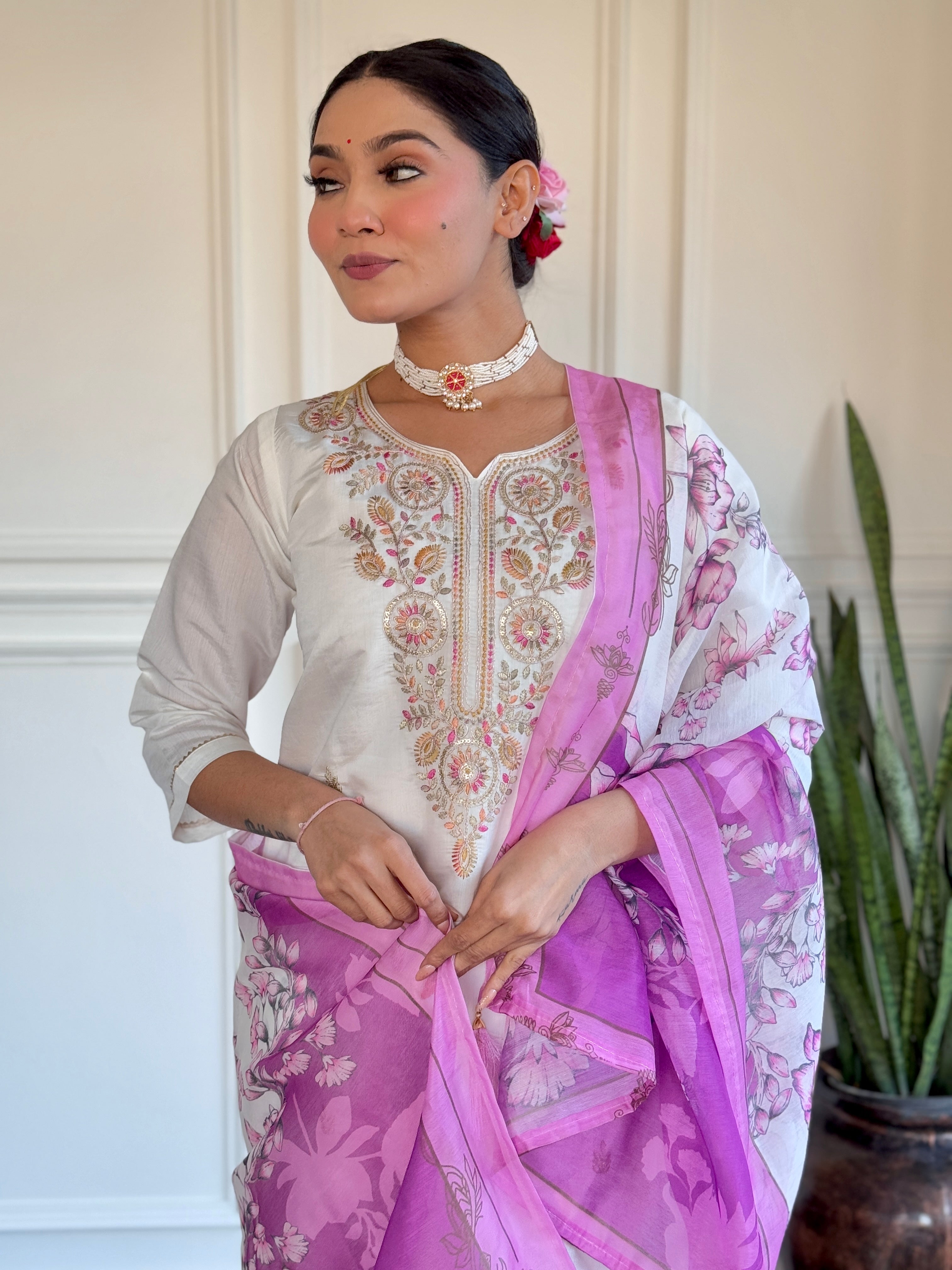 Fabulous Lavender Color Dupatta Viscose Chanderi With Embroidery Work Kurta Set