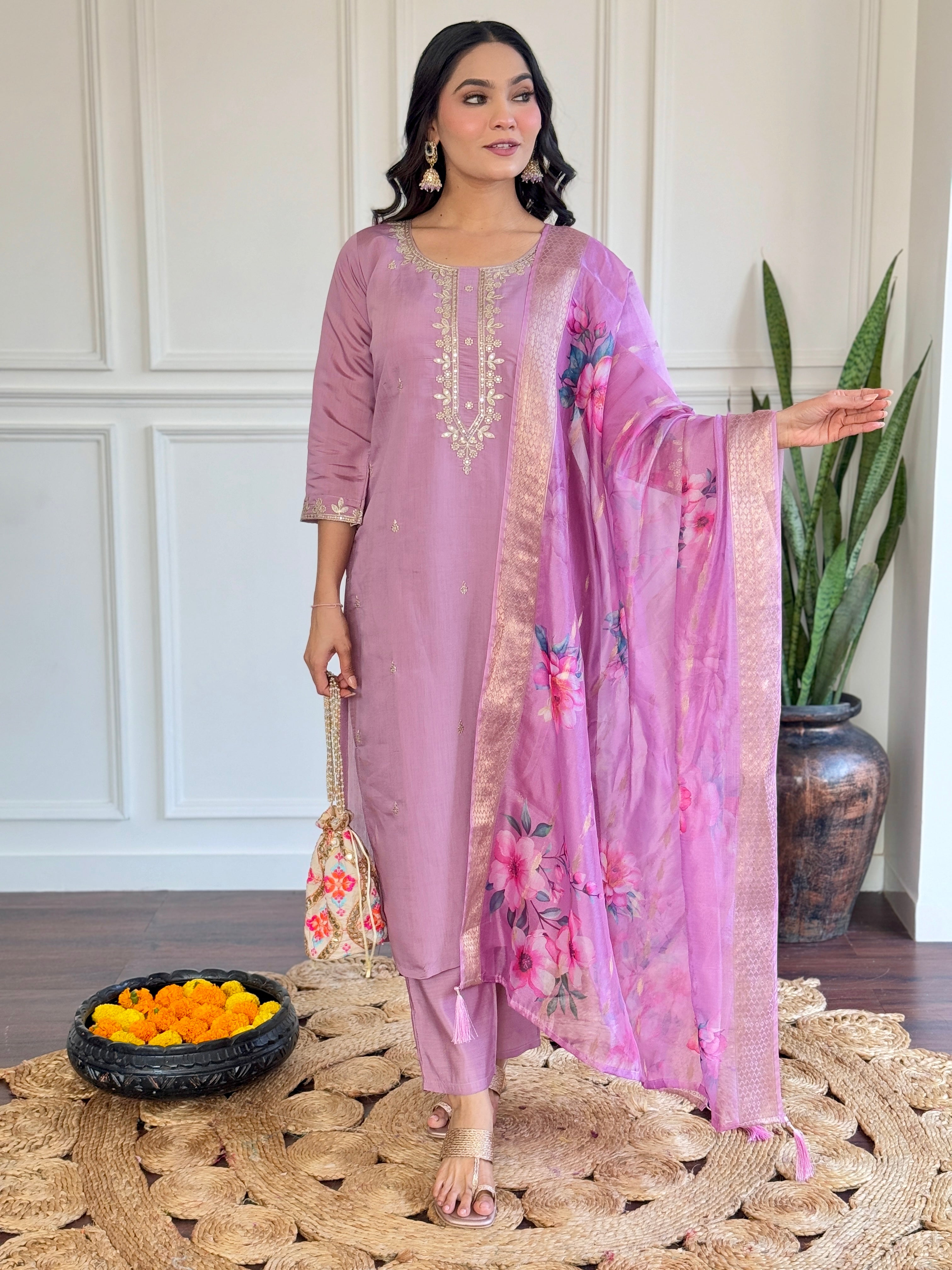 Party Wear Onion Color Chanderi Embroidered Work And Jacquard Butti Dupatta Kurta Set