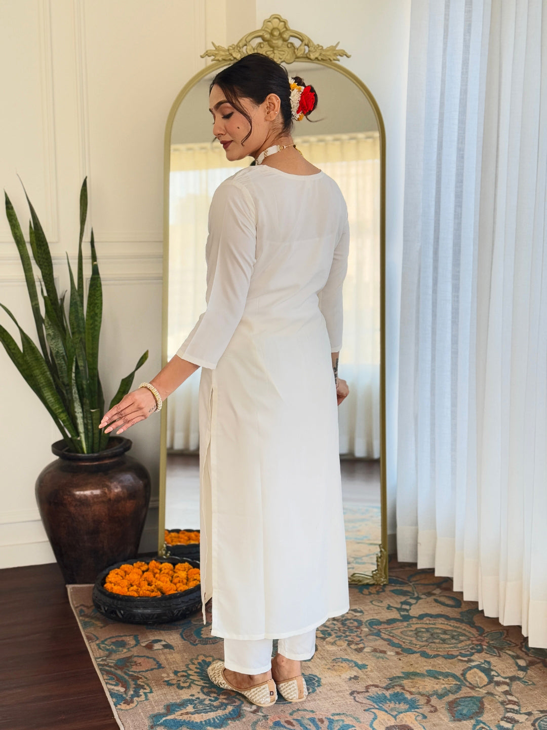 Glorious Off White Color Rayon With Inner Embroidered Straight Kurta Set