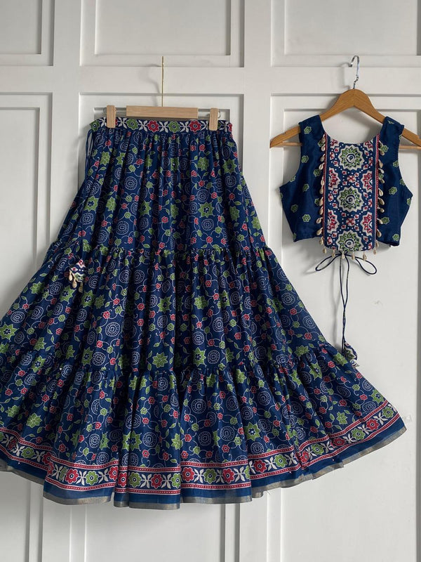 navratri wear lehenga choli
