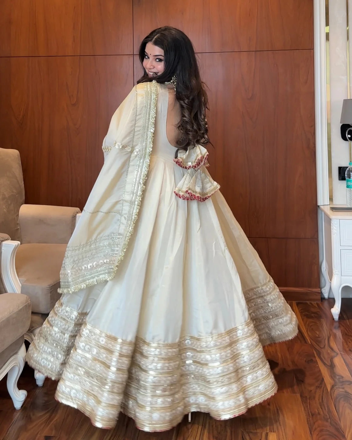 Beautiful Neha's Off White Colour Trending Anarkali Suit Set