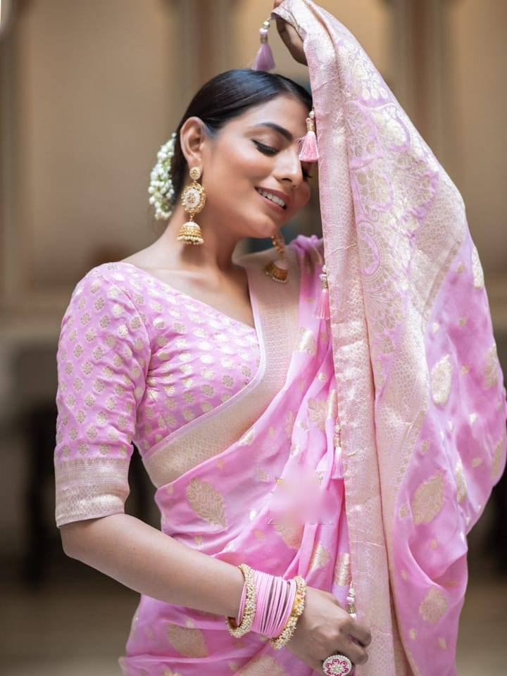 Light Pink Color Grand Beautiful Rich Design Saree