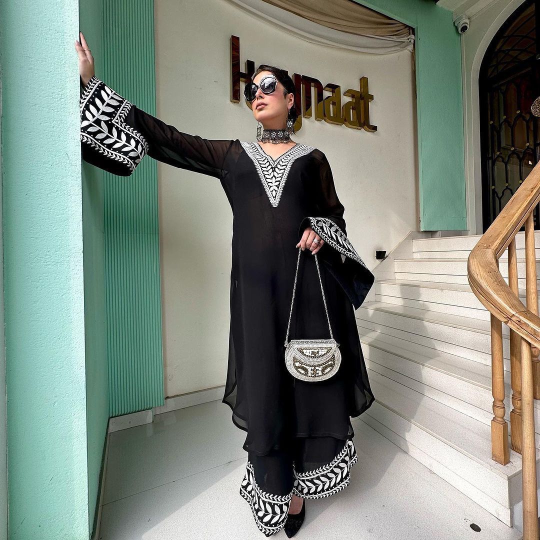 Occasion Wear Thread Work Black Color Palazzo Suit