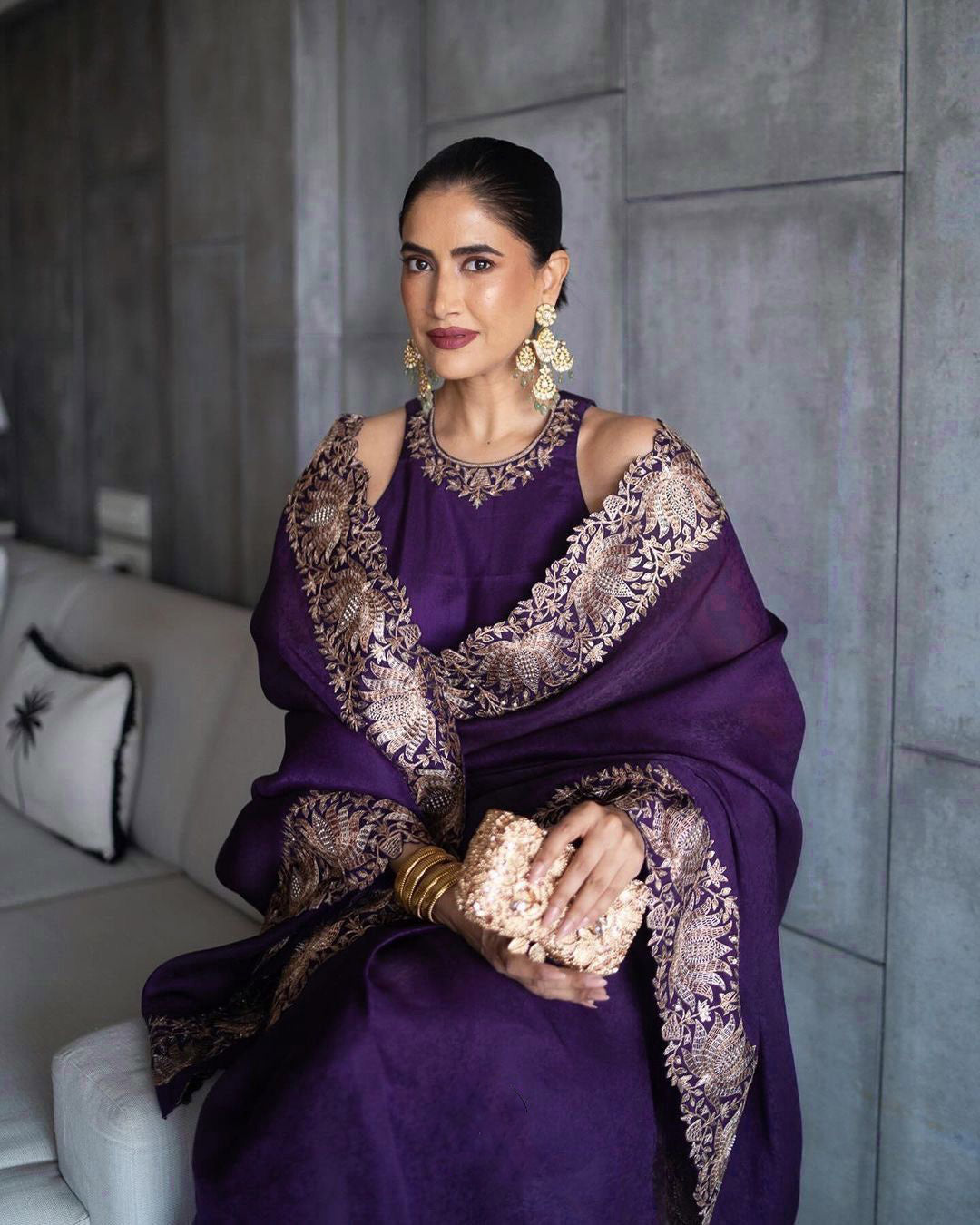 Stunning Embroidery Lace Border Work Purple Saree