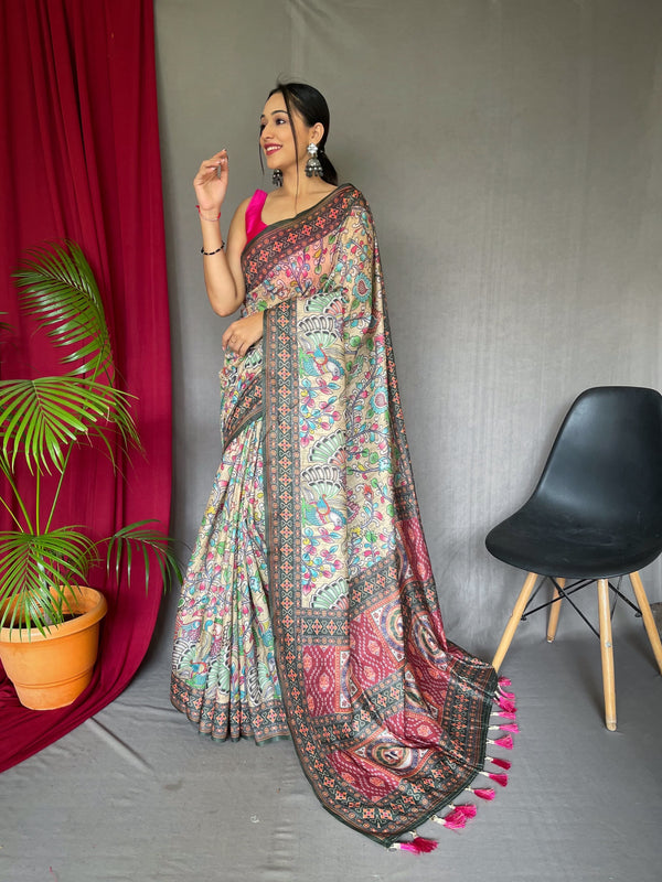 Gorgeous Off White Color Kalamkari Print Saree