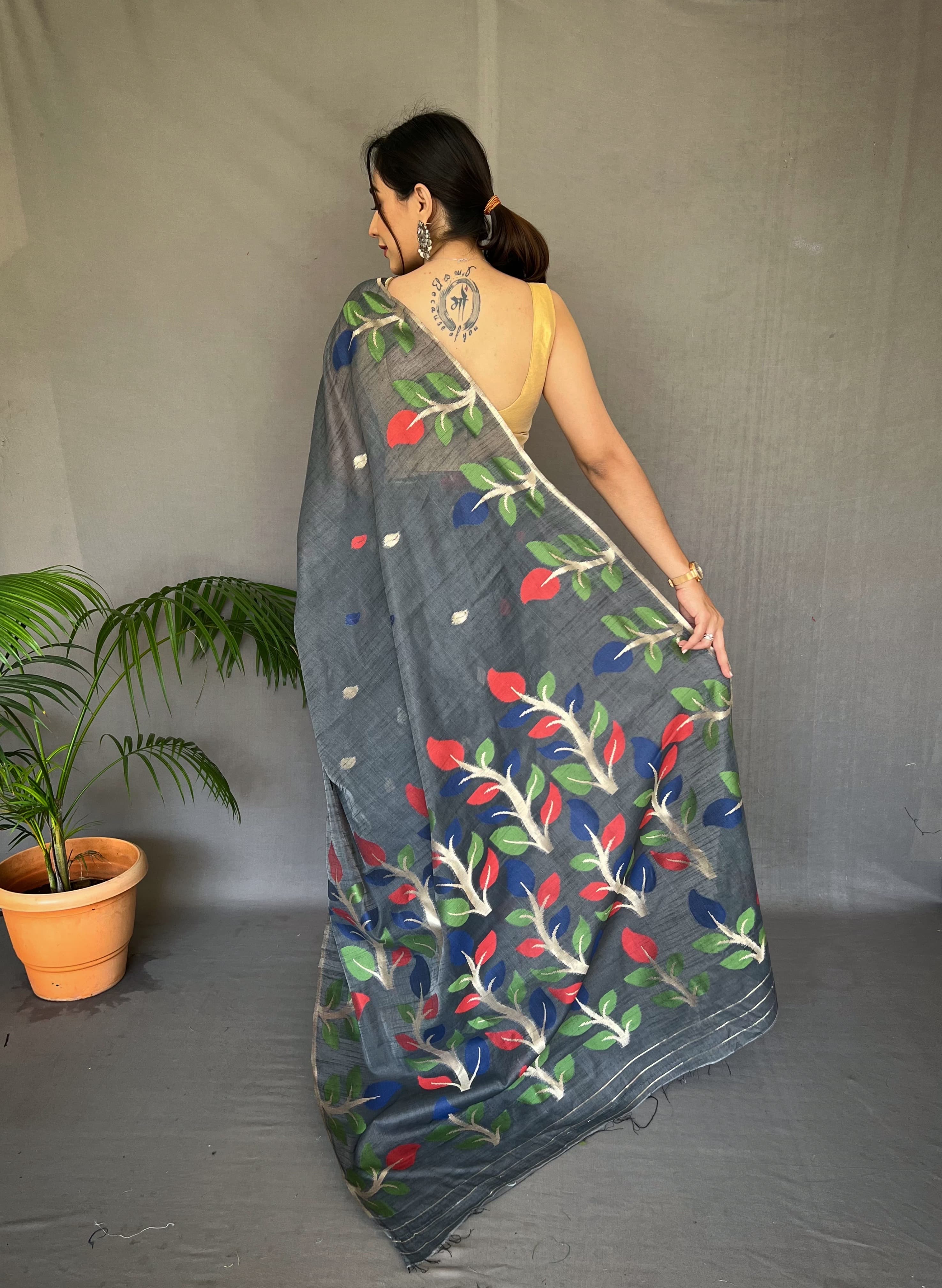 Beautiful Black Color Printed Linen Saree With Meenakari Work