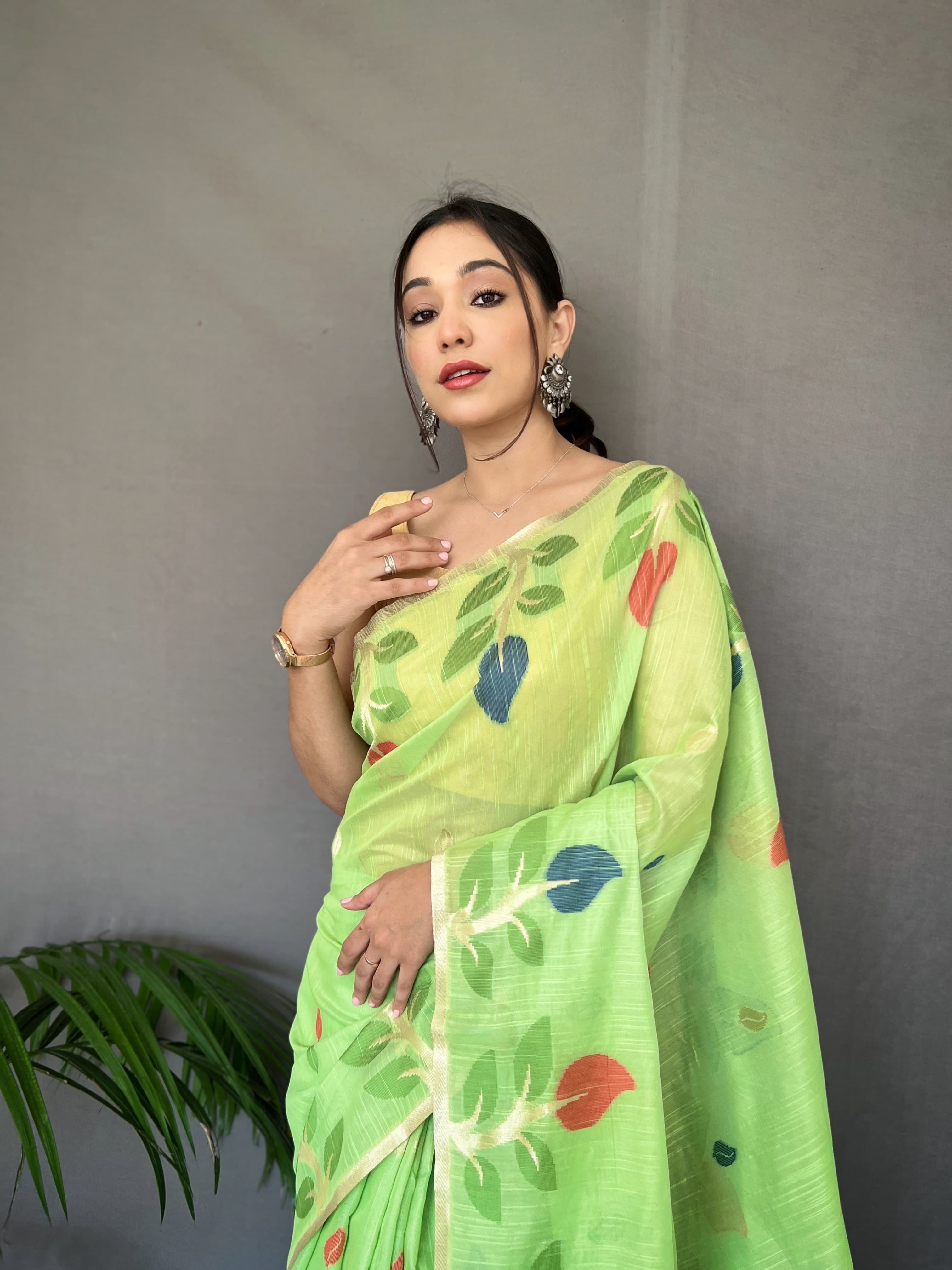 Beautiful Green Color Printed Linen Saree With Meenakari Work