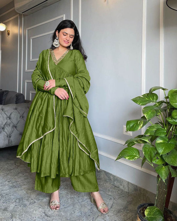 Innovative Green Color Pure Chinon Silk Crush With Embroidery Work With Salwar Suit