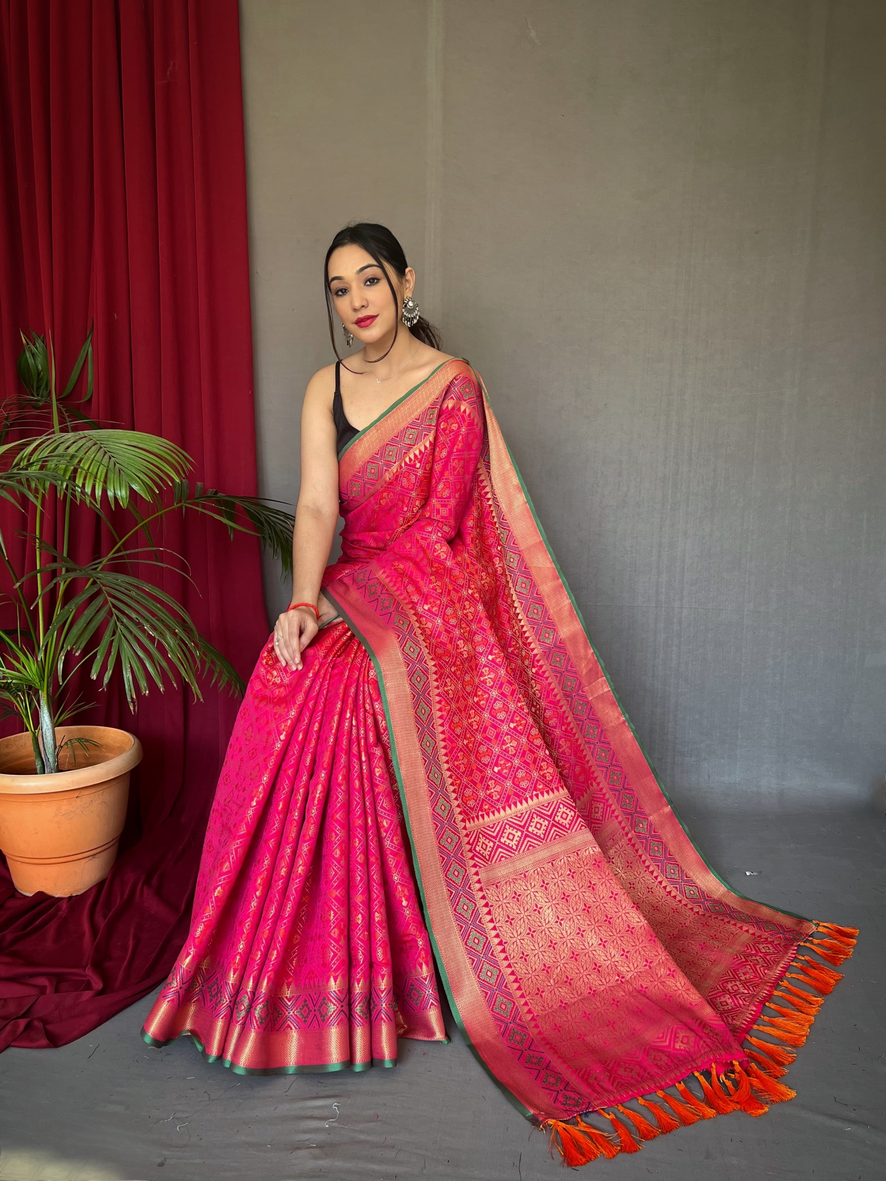 Wedding Wear Pink Color Pure Patola Silk Saree