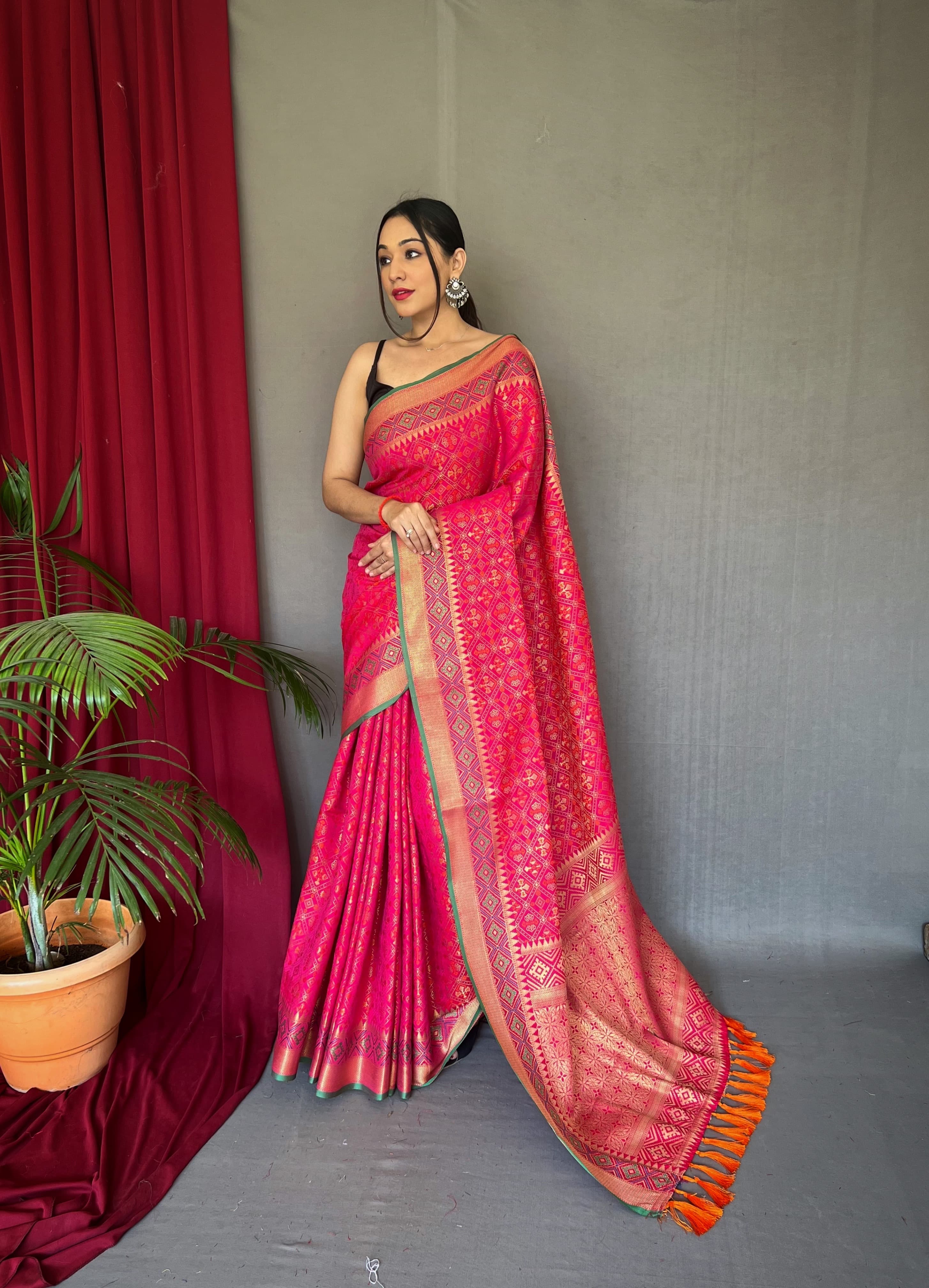 Wedding Wear Pink Color Pure Patola Silk Saree