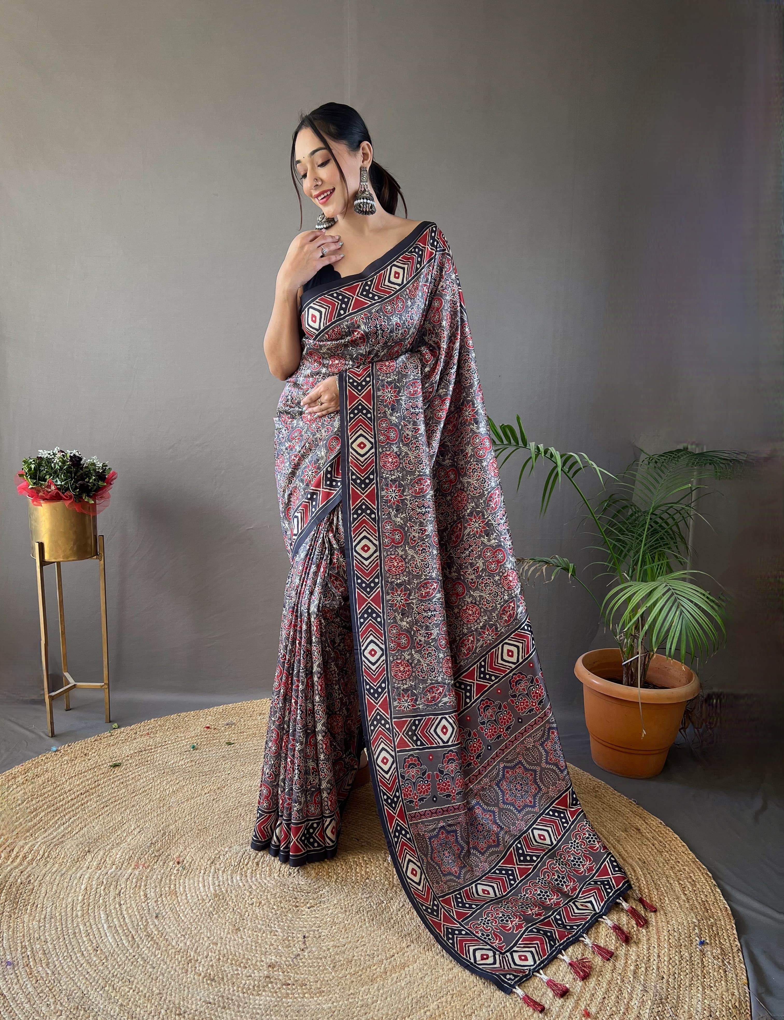 Formal Wear Black Color Digital Printed Semi Silk Weaves Designer Saree