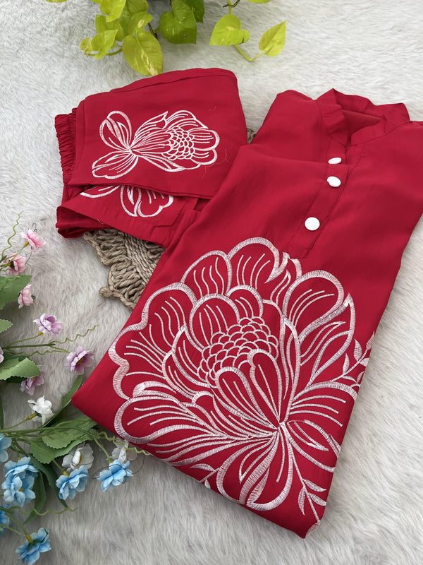 Shining Red Color Roman Silk Embroidery Work Cord-Set