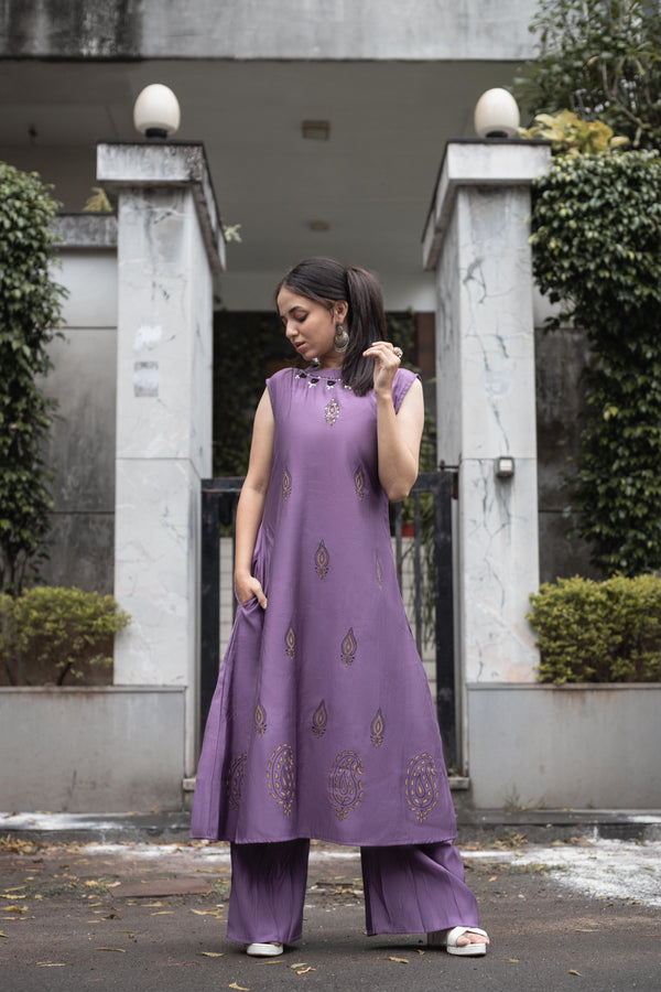 Eyes Catching Lavender Color Mirror Hand Work Designer Palazzo Suit