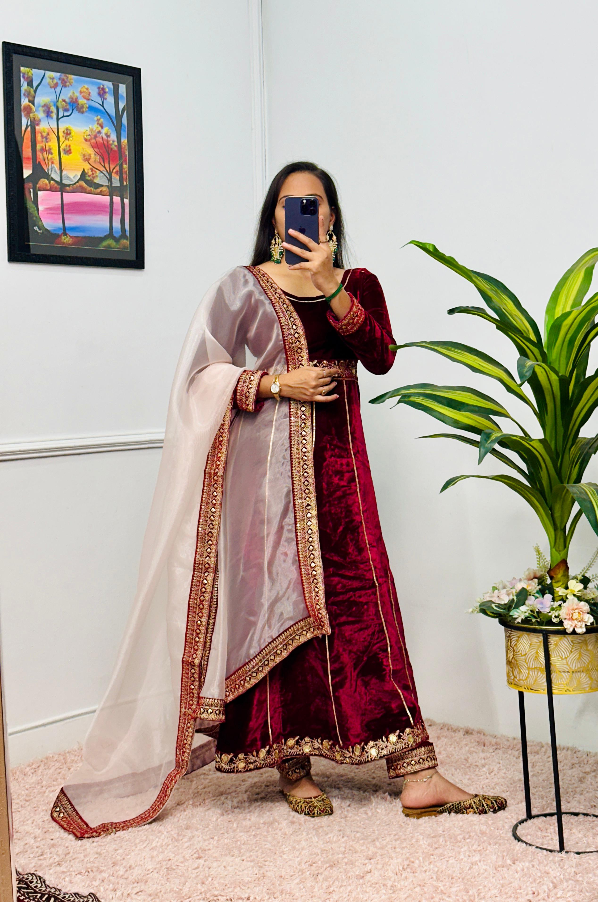 Embellished Maroon Color 9000 Velvet With Embroidery Lace Work Designer Gown