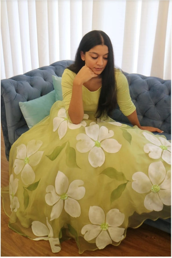 Lamon Green Taby Silk With Beautiful Floral Print With Heavy Cancan Beautiful Lehenga Choli