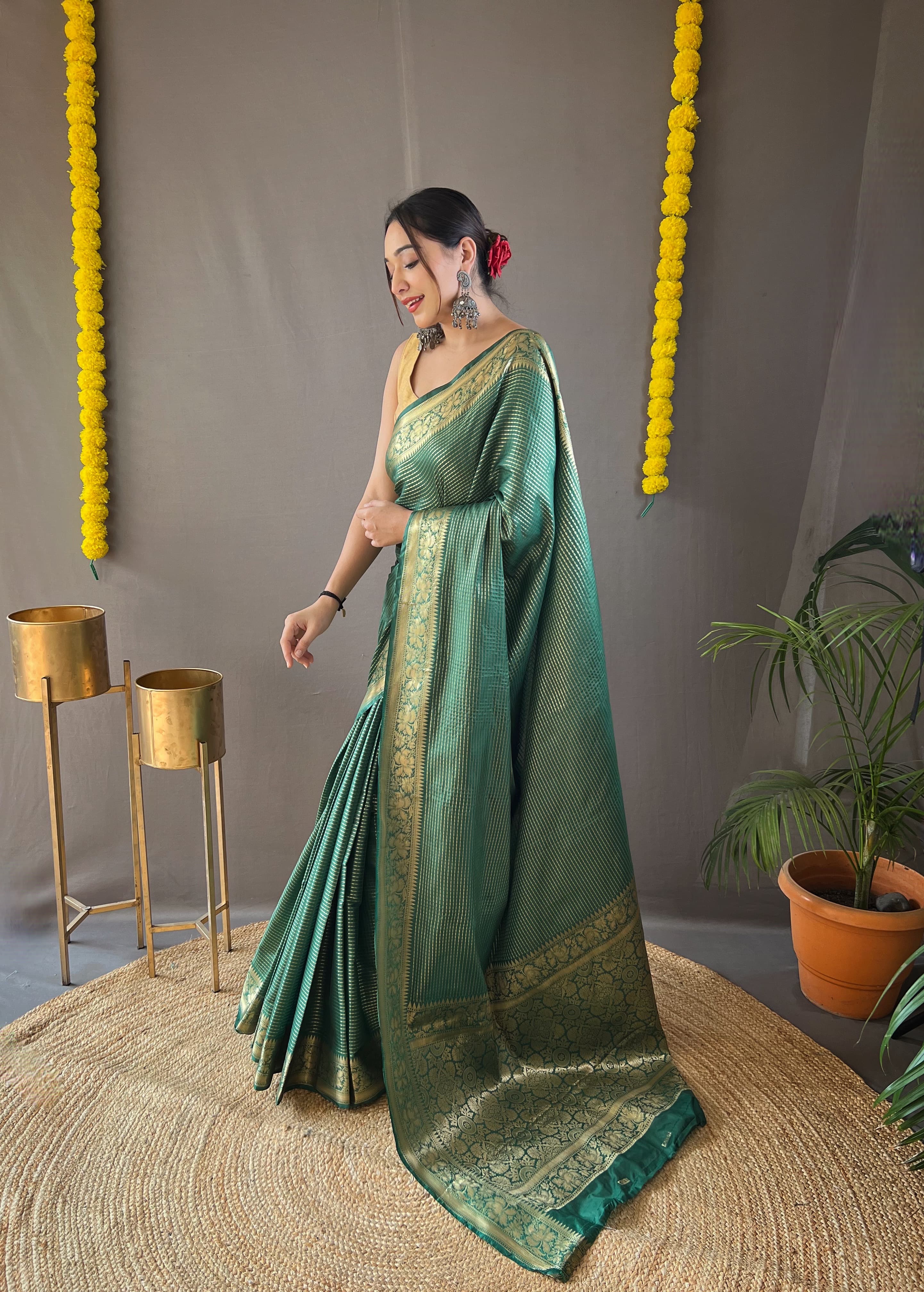 Function Wear Rich Pallu Green Weaving Saree