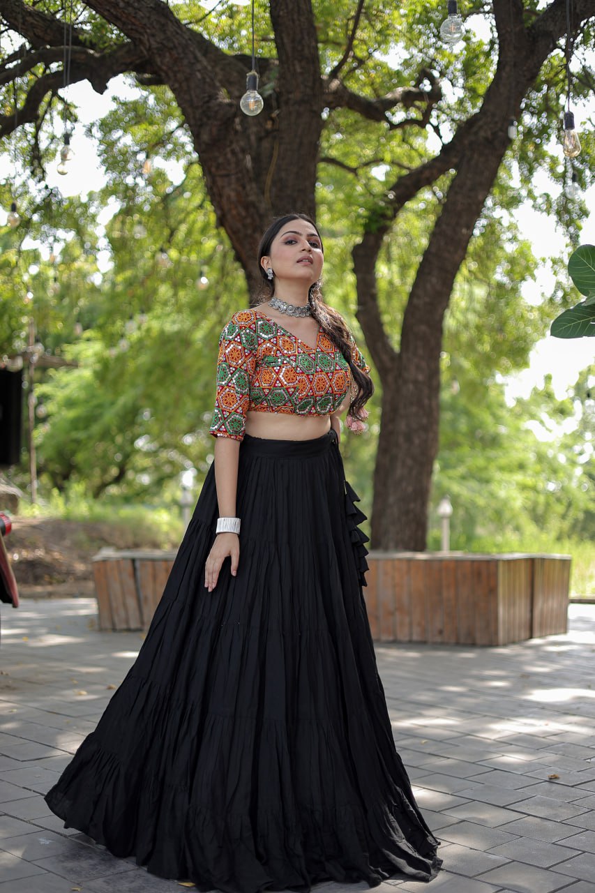 Plain Frill Pattern Black Lehenga With Traditional Thread Work Choli