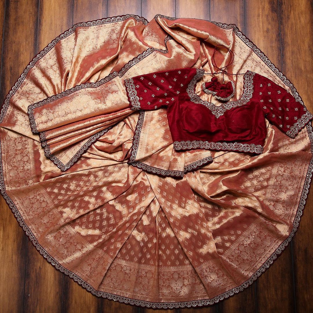 Pech Jacquard Weaving Cotton Silk Saree