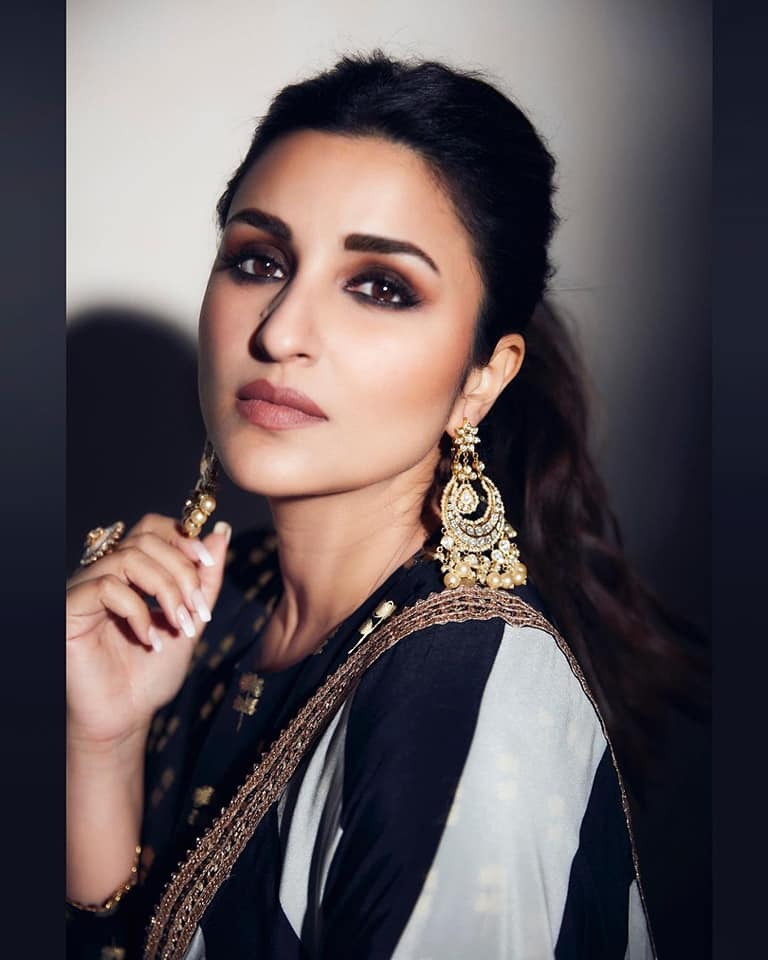 Parineeti Chopra Black And White Stylish Saree