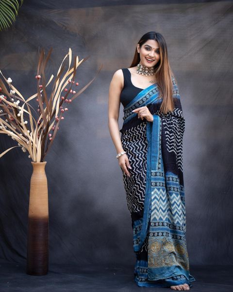 Designer Navy Blue Color Digital Printed Saree