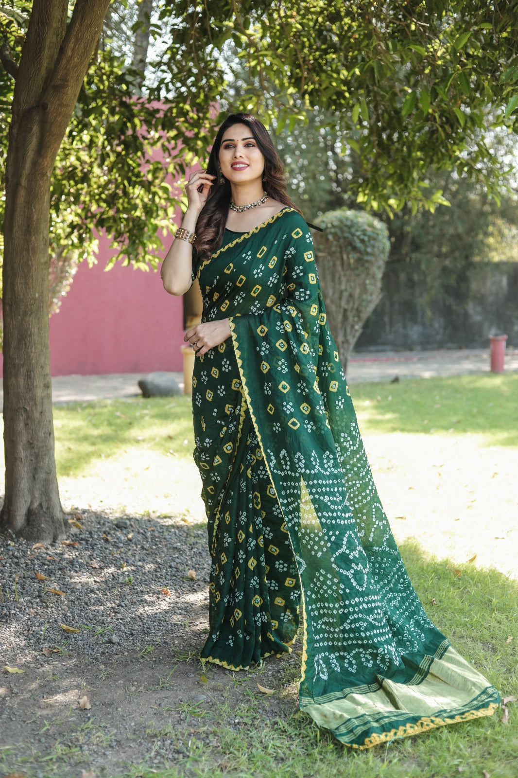 Tissue Pallu With Green Color Original Bandhani Saree