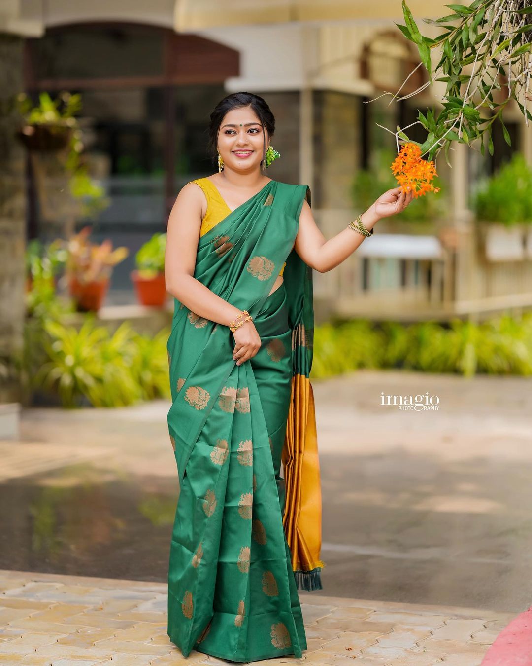 Coper Design Green Color Soft Silk Saree