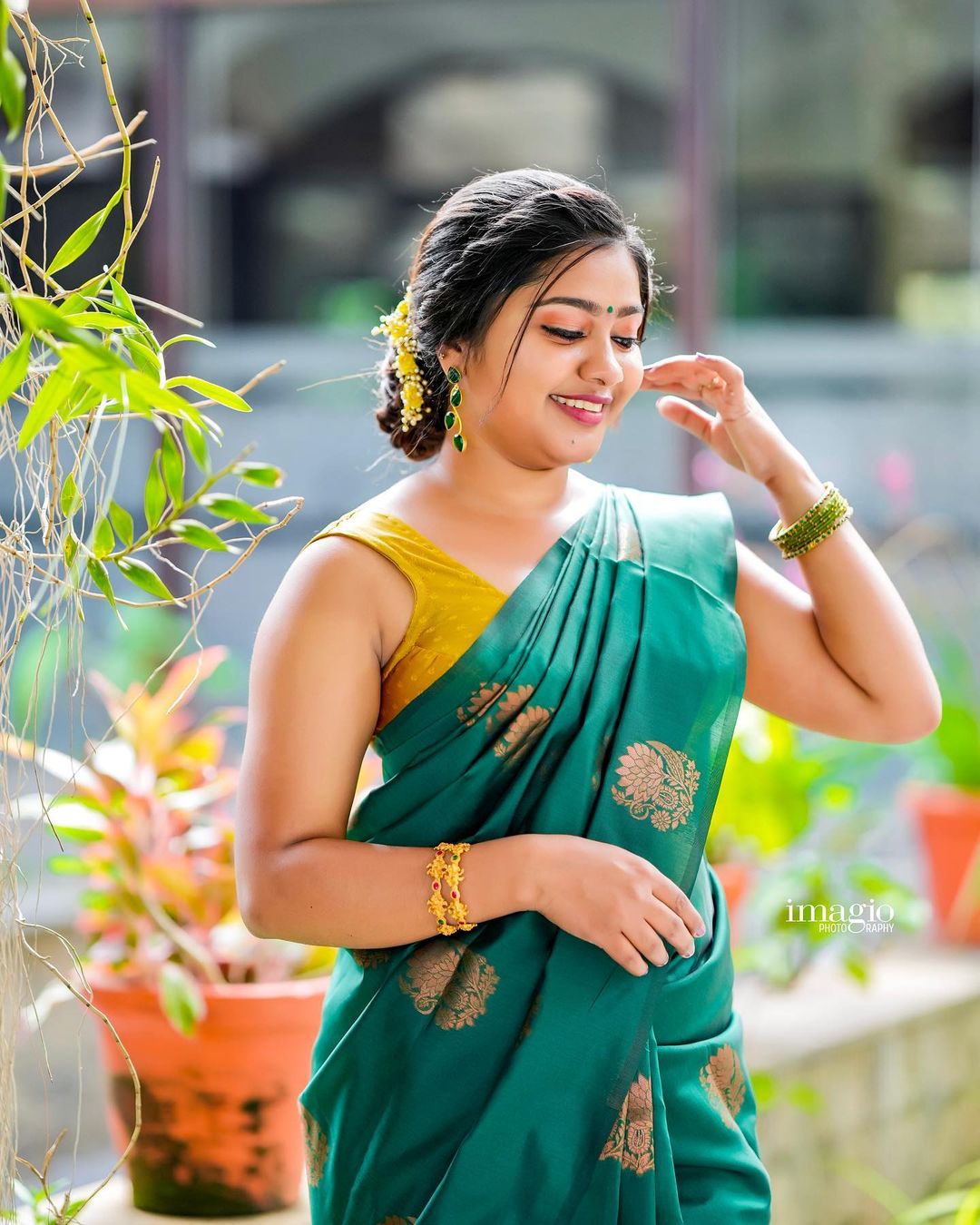 Coper Design Green Color Soft Silk Saree
