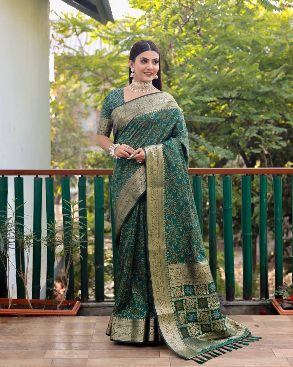 Bandhej Designed Zari Patola Weaving Green Saree