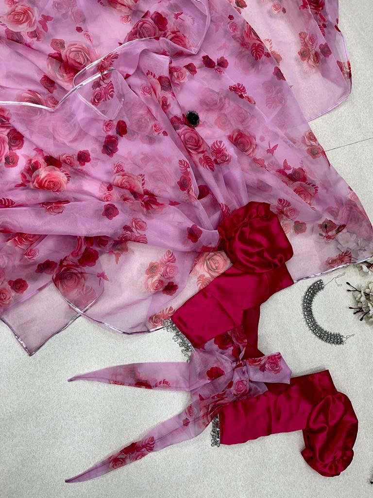 Light Pink Color Organza Saree With Balloon Sleeve Blouse